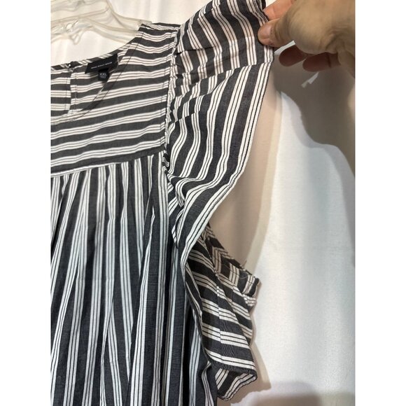 Black & White Striped Ruffle Sleeve Blouse XXL Who What Wear - Picture 3 of 6
